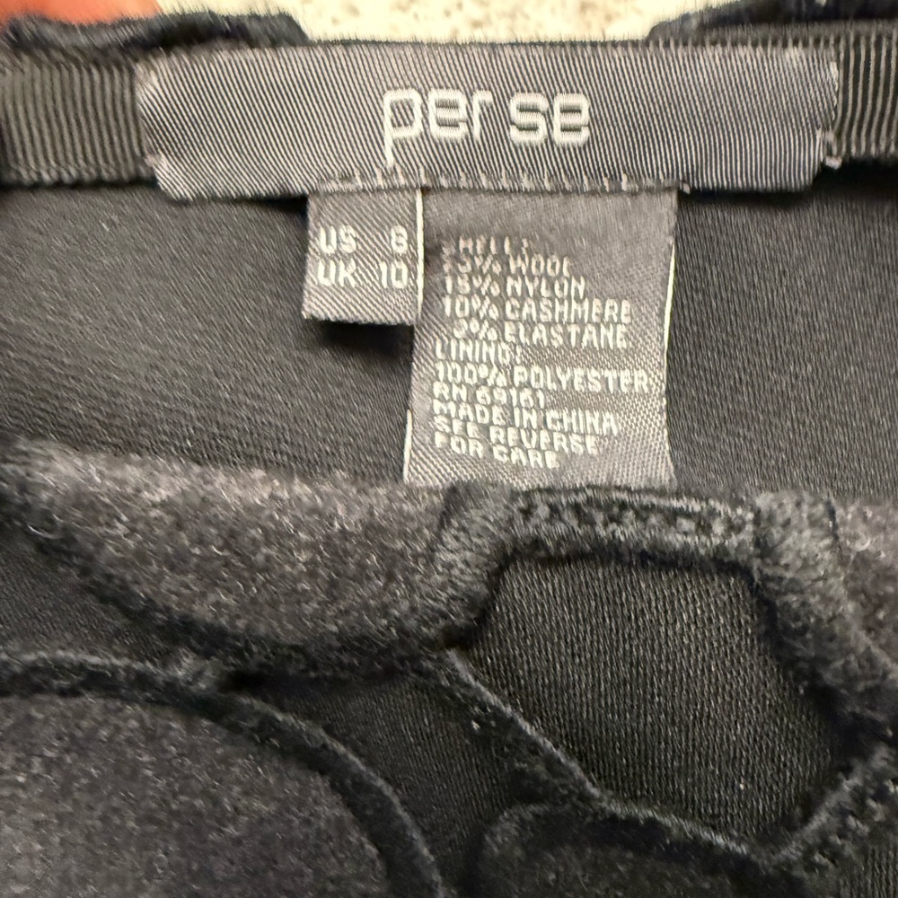 Per Se Black Textured Circle Mini Skirt - Picture 3 of 5